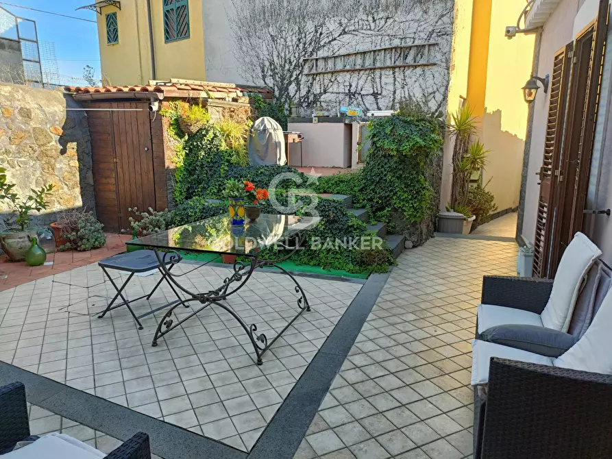 Immagine 18 di Casa indipendente in vendita  in Via Rua Di Sotto a San Gregorio Di Catania