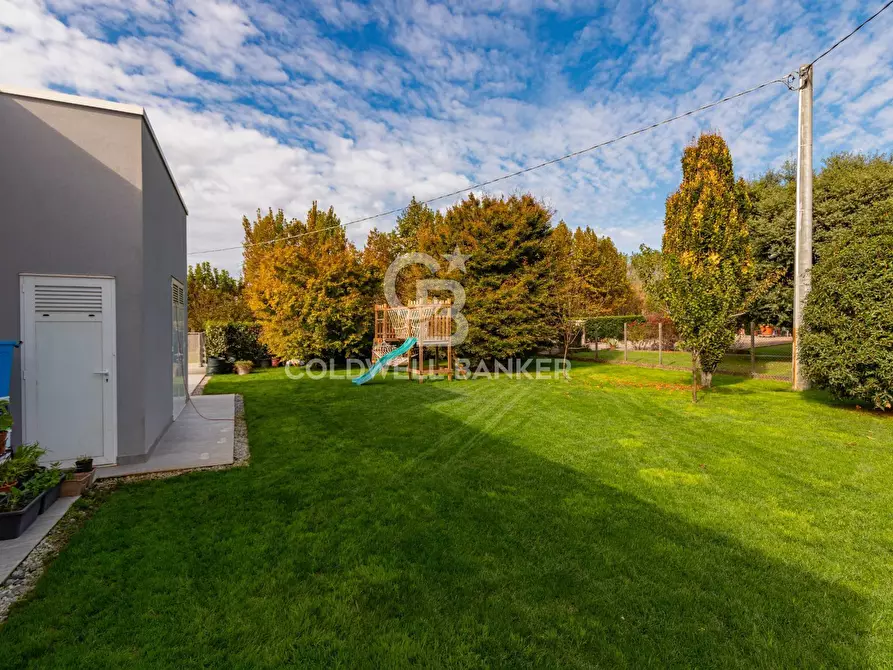 Immagine 25 di Villa in vendita  in Via Roma 90 a Massanzago