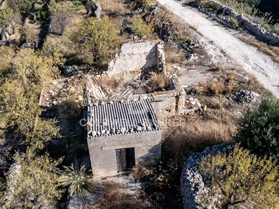 Immagine 11 di Terreno agricolo in vendita  a Noto