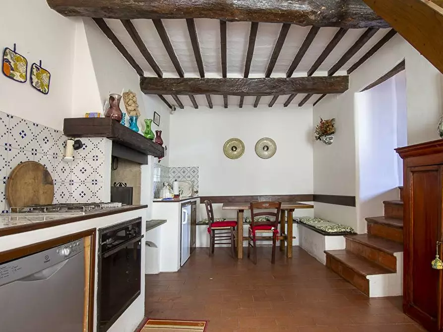 Immagine 6 di Appartamento in vendita  in Vicolo Varese 17 A e B a Pitigliano