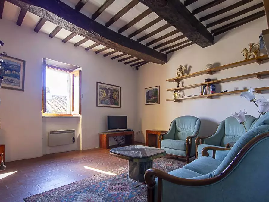 Immagine 15 di Appartamento in vendita  in Vicolo Varese 17 A e B a Pitigliano