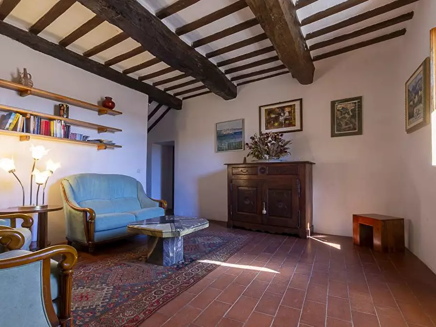 Immagine 14 di Appartamento in vendita  in Vicolo Varese 17 A e B a Pitigliano