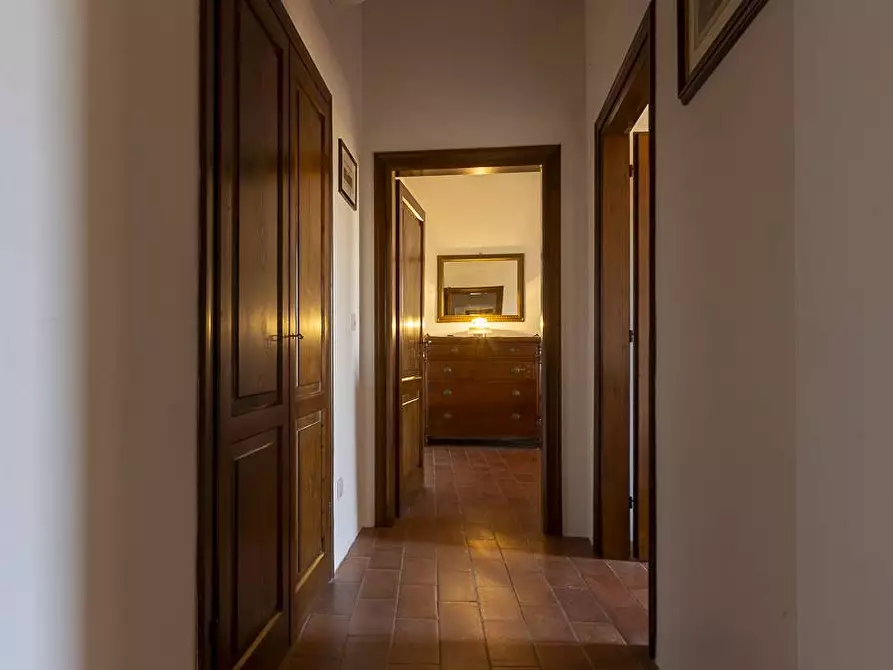 Immagine 17 di Appartamento in vendita  in Vicolo Varese 17 A e B a Pitigliano