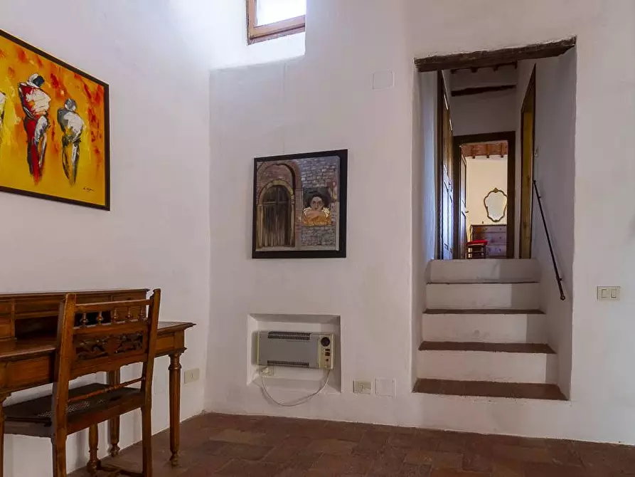 Immagine 26 di Appartamento in vendita  in Vicolo Varese 17 A e B a Pitigliano