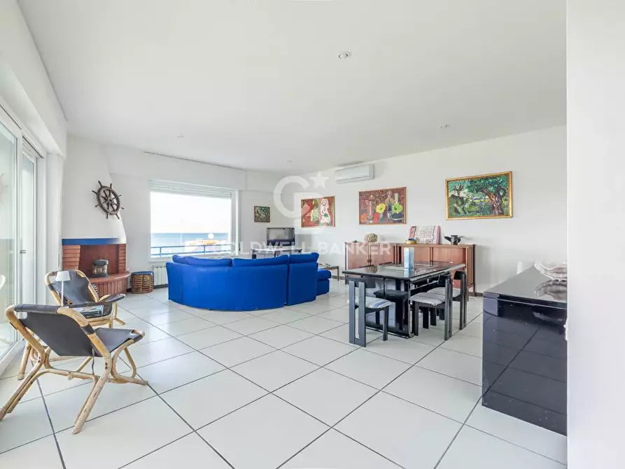 Immagine 14 di Villa in vendita  in Via Fabio Filzi a Santa Marinella