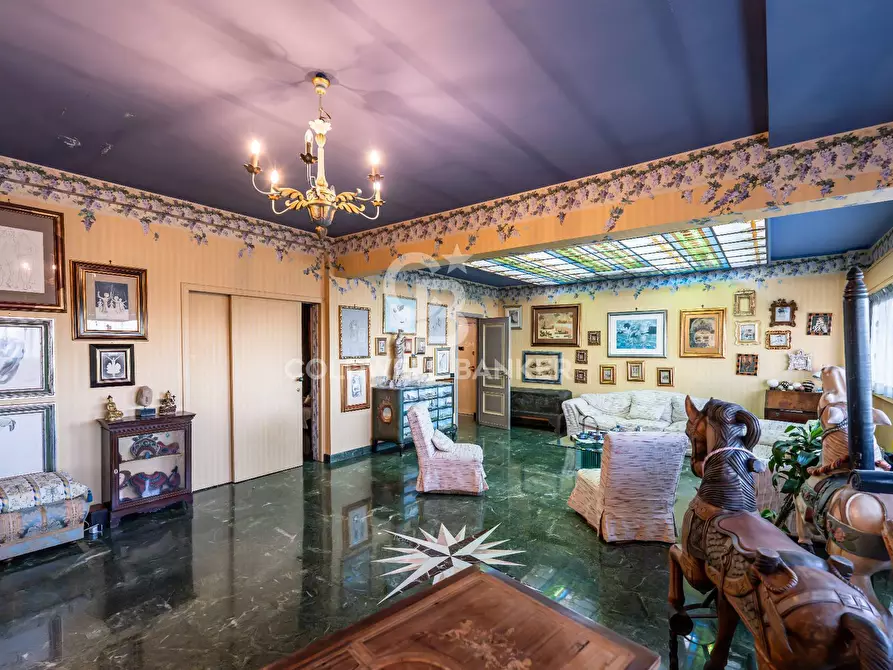 Immagine 3 di Appartamento in vendita  in Piazza Ariosto 13 a Catania