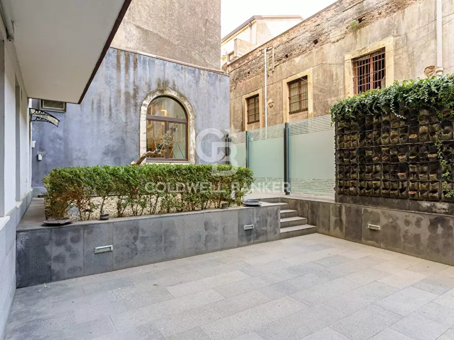 Immagine 13 di Ufficio in affitto  in Via Santa Maria Maddalena a Catania