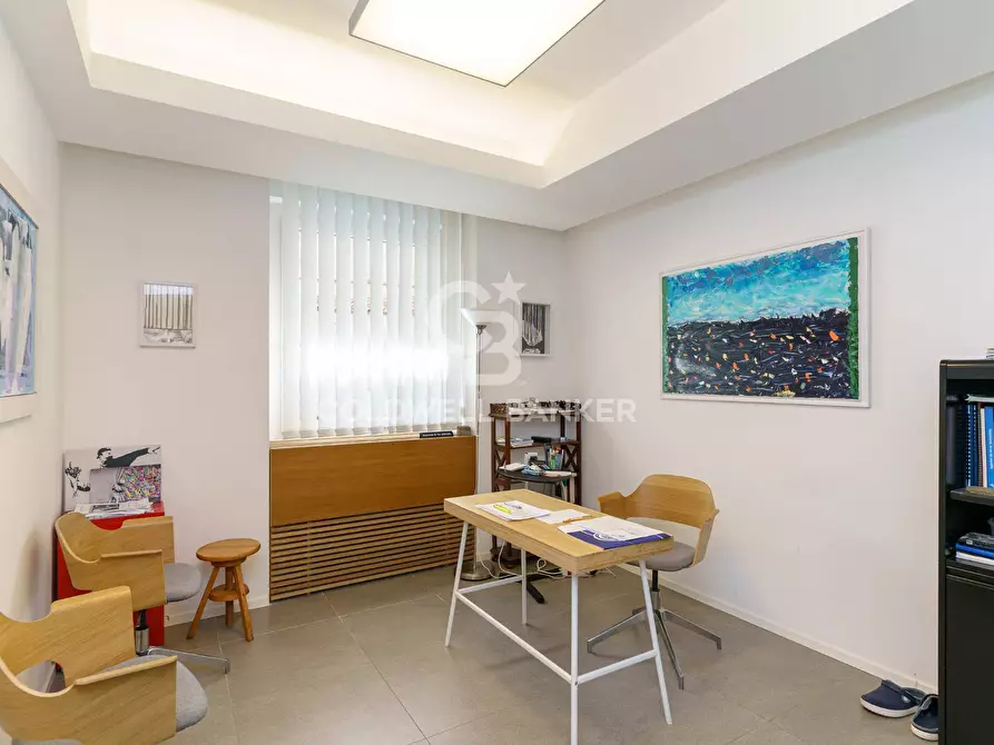 Immagine 15 di Ufficio in affitto  in Via Santa Maria Maddalena a Catania