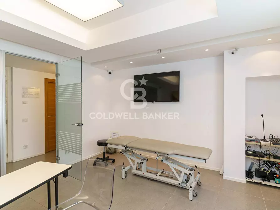 Immagine 19 di Ufficio in affitto  in Via Santa Maria Maddalena a Catania