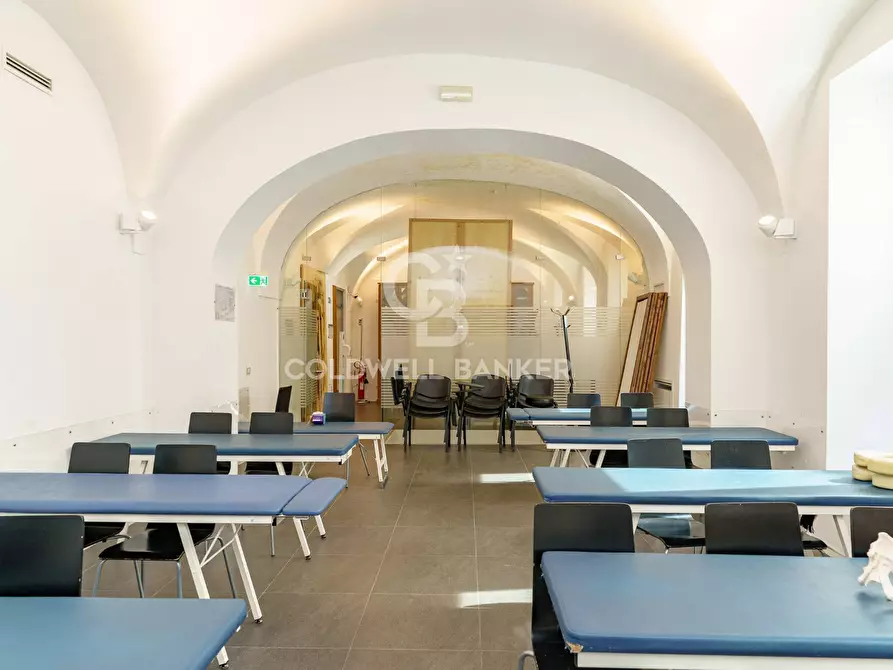 Immagine 41 di Ufficio in affitto  in Via Santa Maria Maddalena a Catania