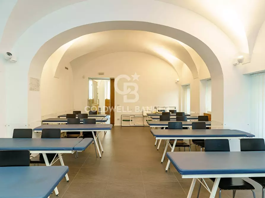 Immagine 45 di Ufficio in affitto  in Via Santa Maria Maddalena a Catania