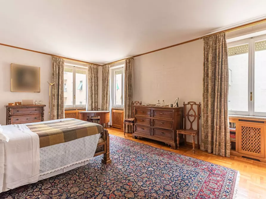 Immagine 20 di Appartamento in vendita  in Via Dei Monti Parioli a Roma