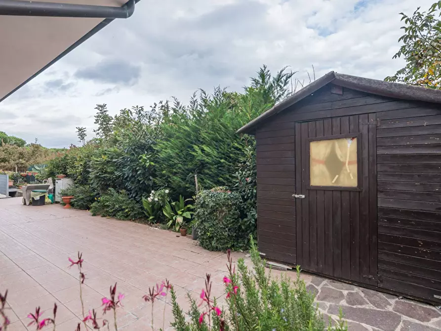 Immagine 30 di Villa in vendita  in Via Turchetta a Rimini