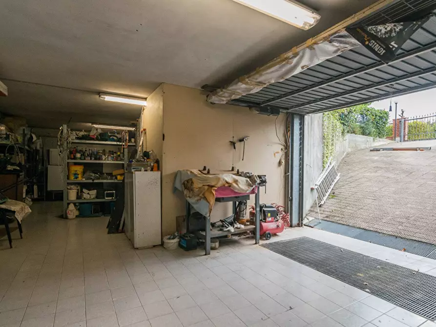 Immagine 35 di Villa in vendita  in Via Turchetta a Rimini