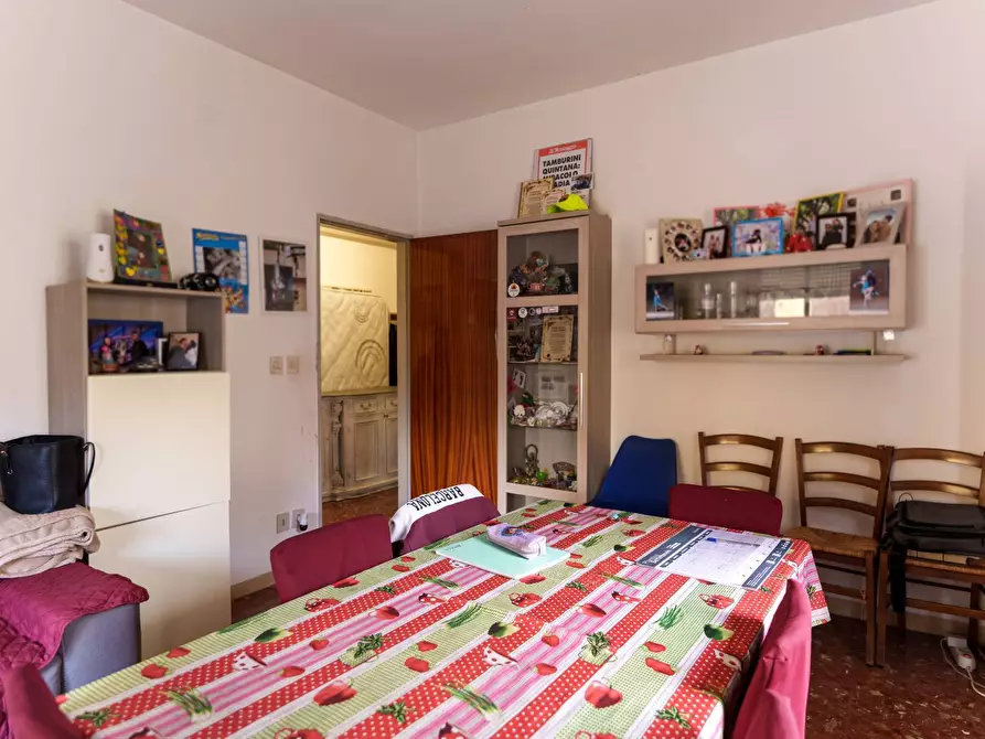 Immagine 3 di Appartamento in vendita  in Via Cristoforo Colombo 19 a Foligno