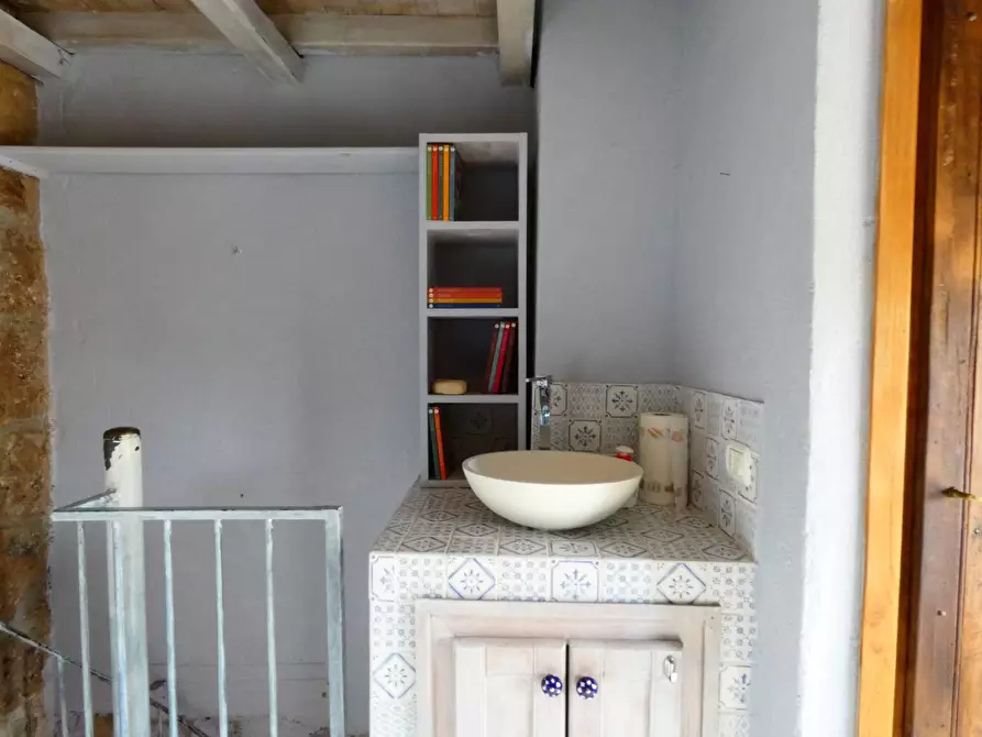 Immagine 20 di Casa indipendente in vendita  in VIA DI PORTA CANALE 25 a Arlena Di Castro