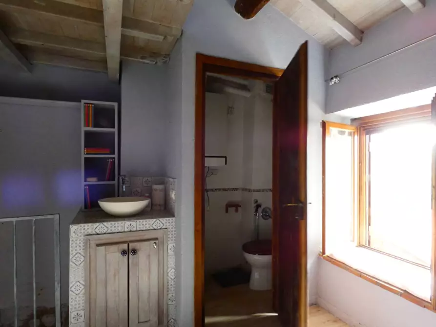 Immagine 21 di Casa indipendente in vendita  in VIA DI PORTA CANALE 25 a Arlena Di Castro