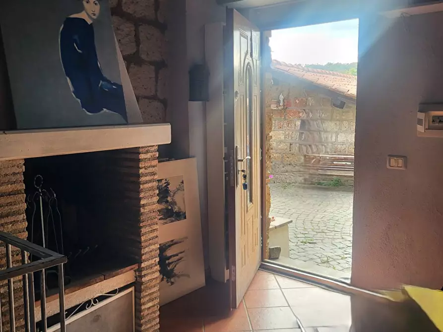 Immagine 7 di Casa indipendente in vendita  in VIA DI PORTA CANALE 25 a Arlena Di Castro