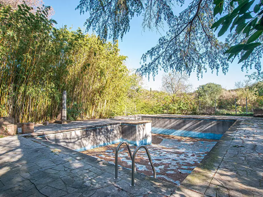 Immagine 8 di Villa in vendita  in Via di Tor Carbone 65 a Roma