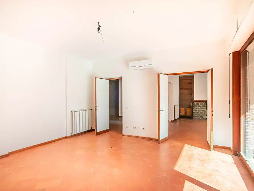 Immagine 18 di Villa in vendita  in Via di Tor Carbone 65 a Roma