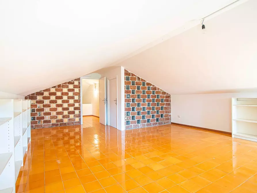 Immagine 39 di Villa in vendita  in Via di Tor Carbone 65 a Roma