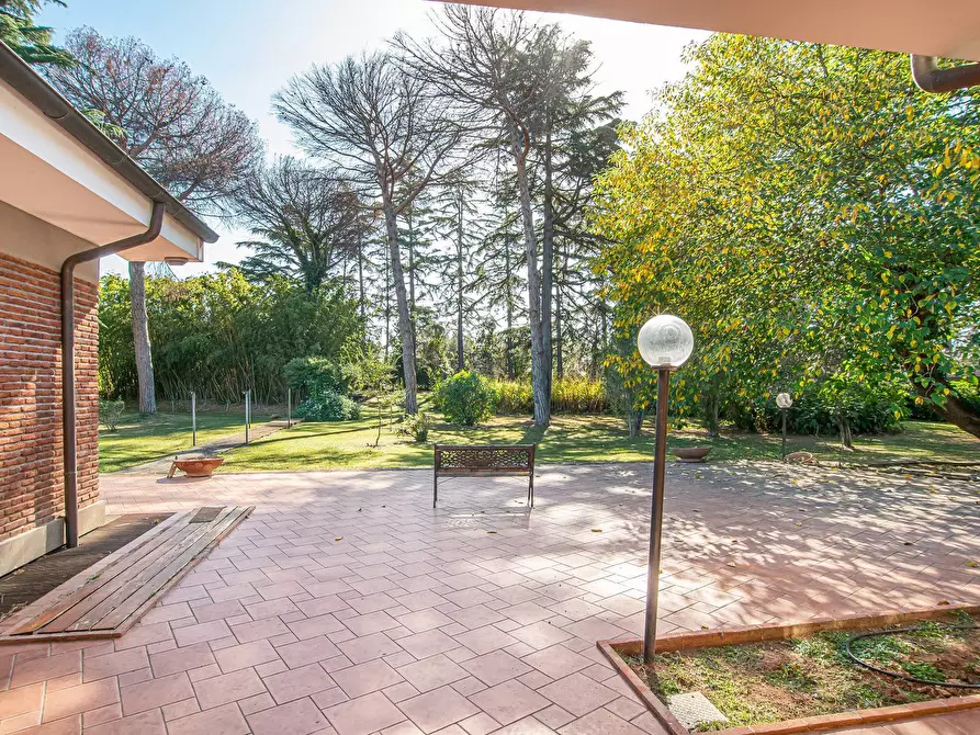 Immagine 59 di Villa in vendita  in Via di Tor Carbone 65 a Roma