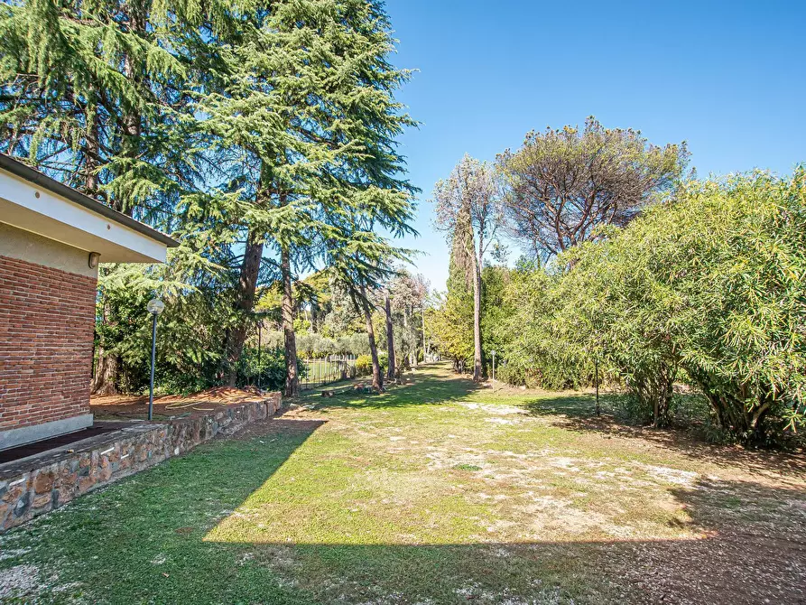 Immagine 60 di Villa in vendita  in Via di Tor Carbone 65 a Roma