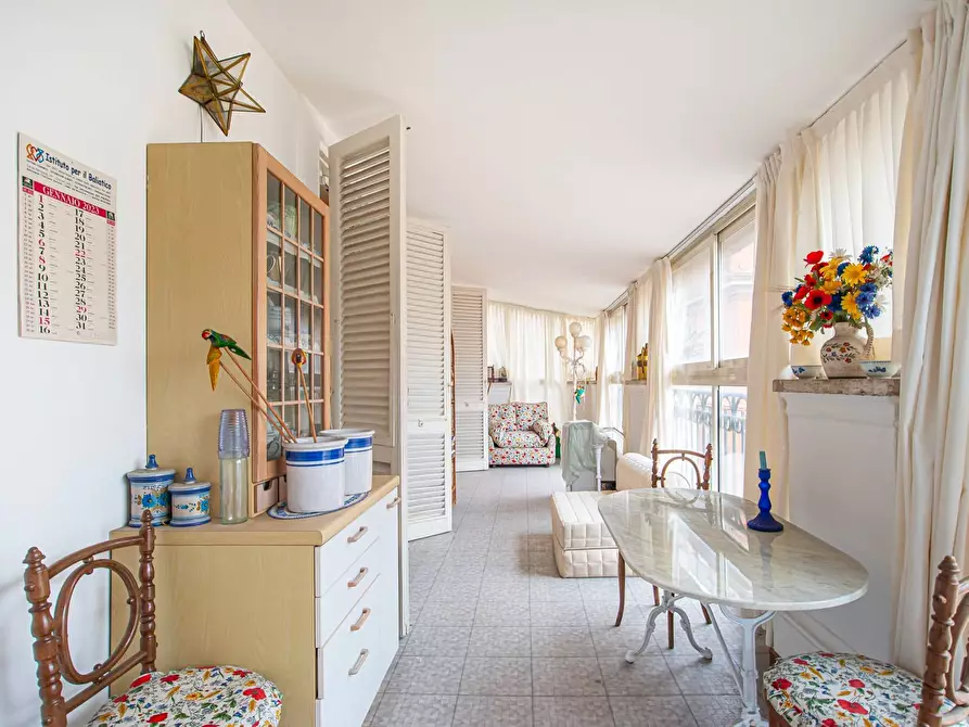 Immagine 20 di Appartamento in vendita  in Via Del Tritone a Roma