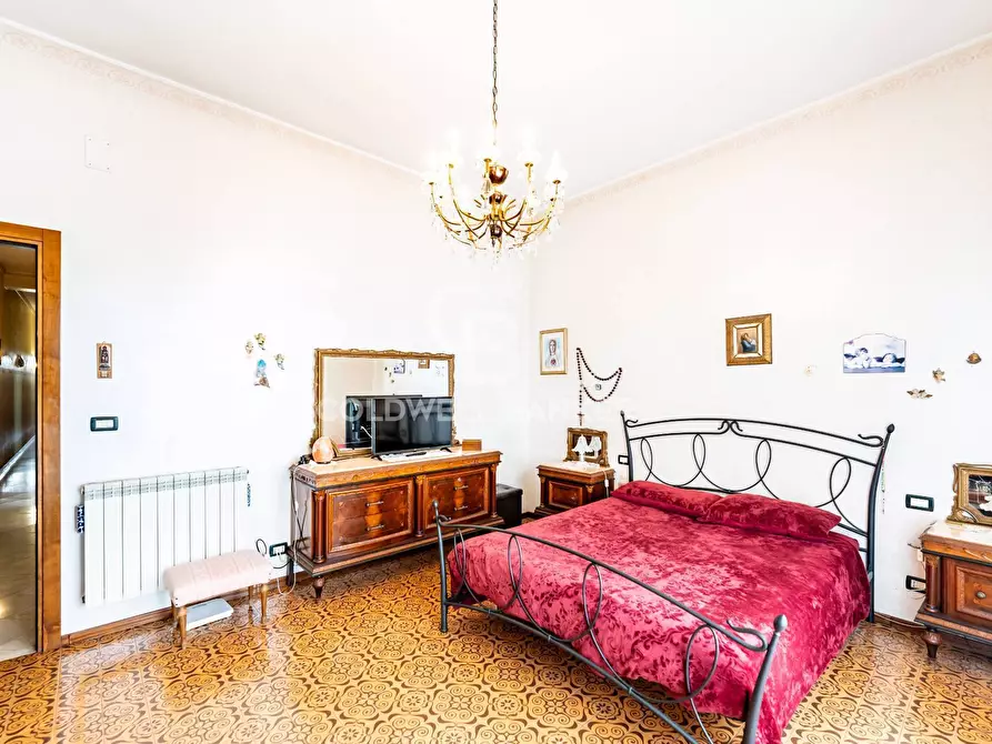 Immagine 11 di Appartamento in vendita  in via galileo galilei 15 a Aci Catena