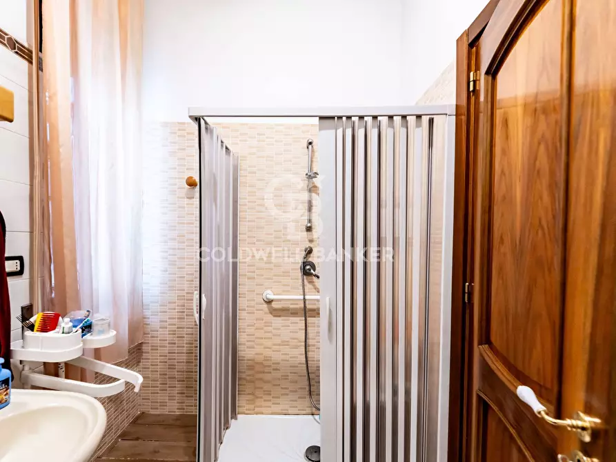 Immagine 16 di Appartamento in vendita  in via galileo galilei 15 a Aci Catena