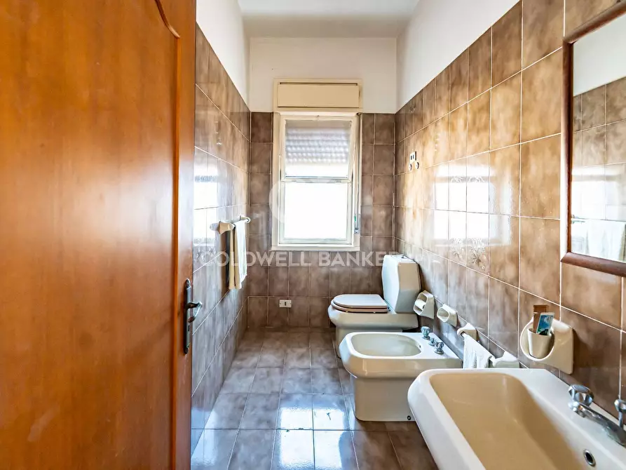 Immagine 30 di Villa in vendita  in Via Musino 5 a Catania