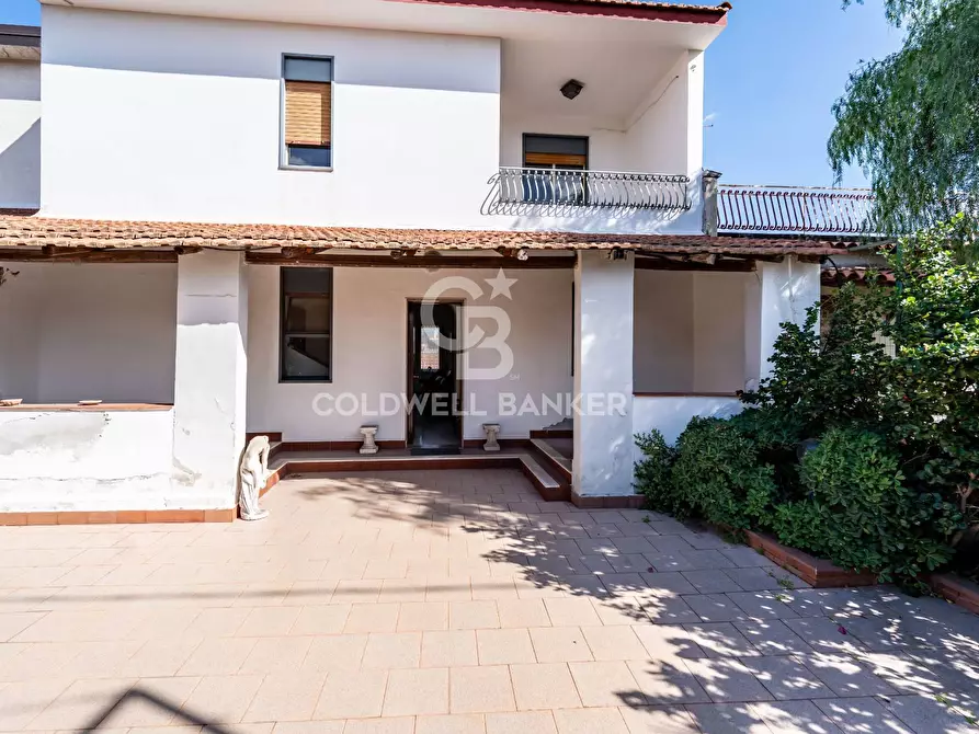 Immagine 4 di Villa in vendita  in Via Musino 5 a Catania