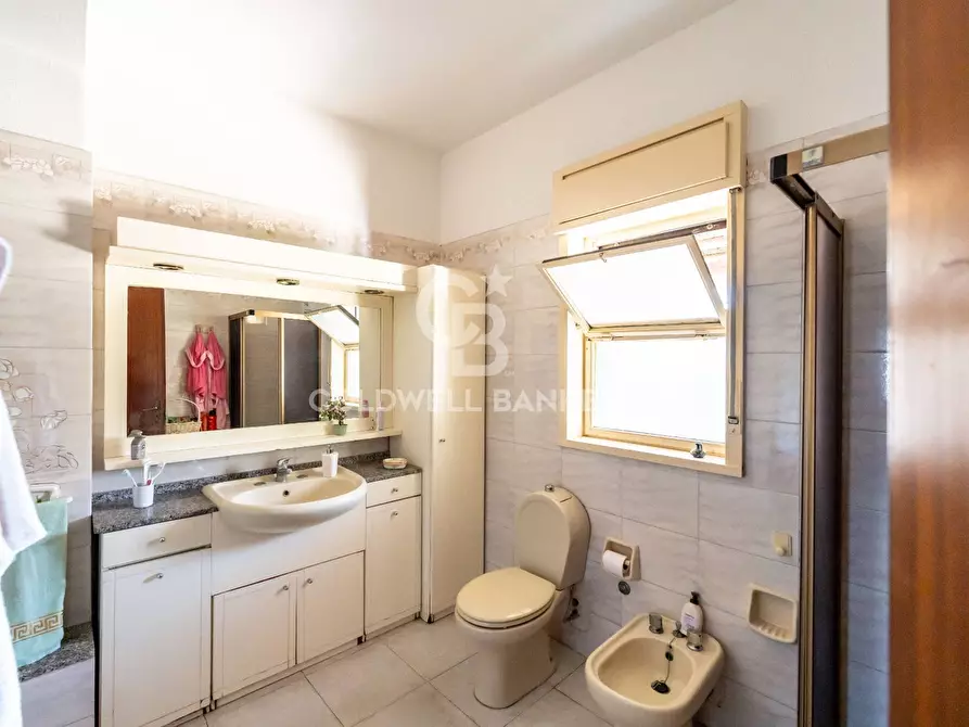 Immagine 18 di Villa in vendita  in Via Musino 5 a Catania