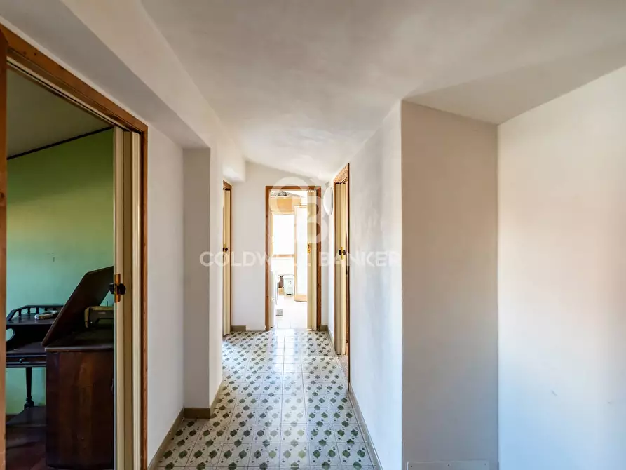 Immagine 18 di Palazzo in vendita  in Via Scaccianoce 49 a Acireale