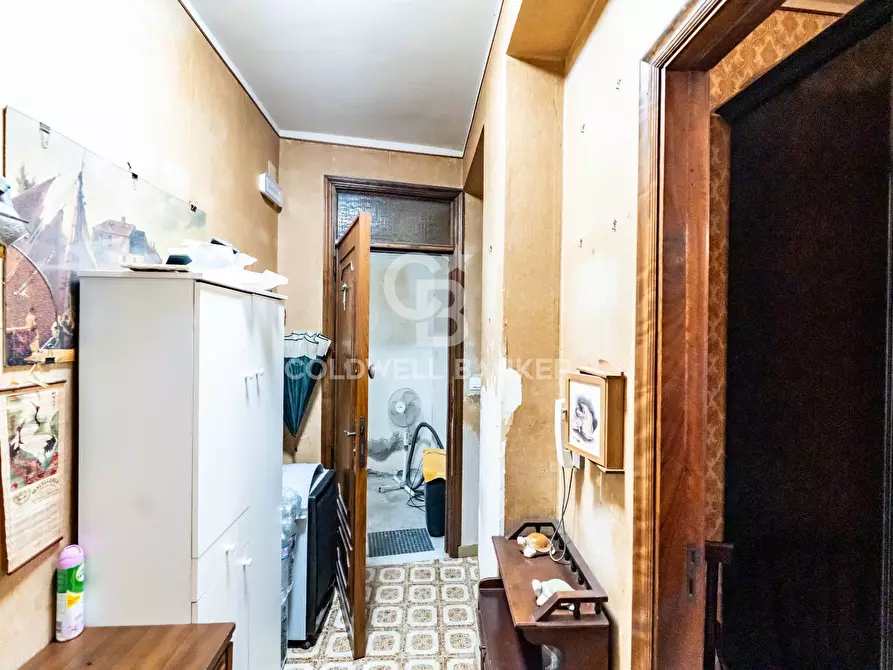 Immagine 32 di Palazzo in vendita  in Via Scaccianoce 49 a Acireale