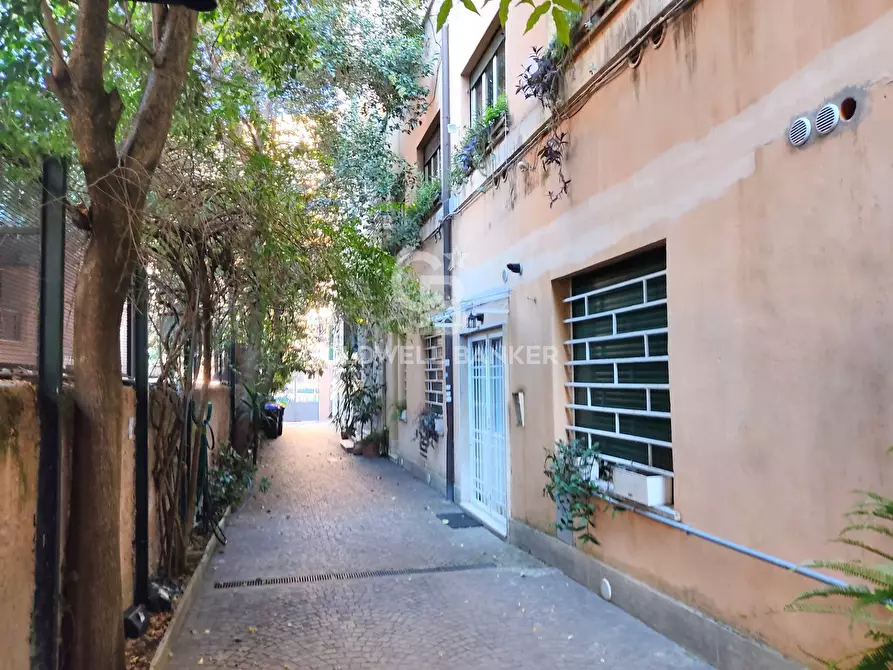 Immagine 28 di Appartamento in affitto  in Via Emilio Morosini a Roma