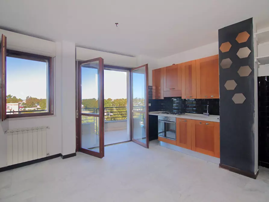 Immagine 5 di Appartamento in vendita  in Via Zanotti Bianco 15 a Roma