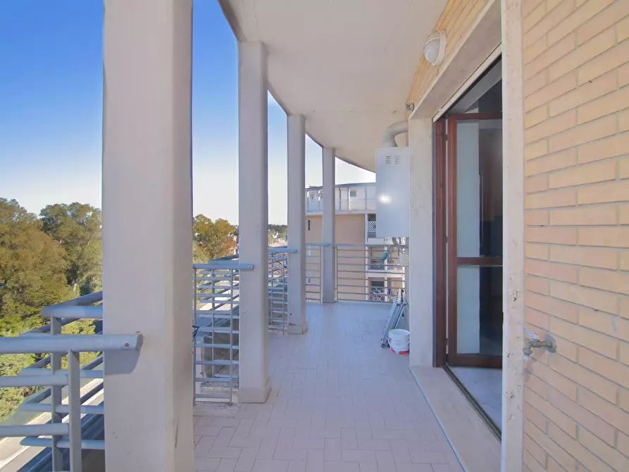 Immagine 7 di Appartamento in vendita  in Via Zanotti Bianco 15 a Roma