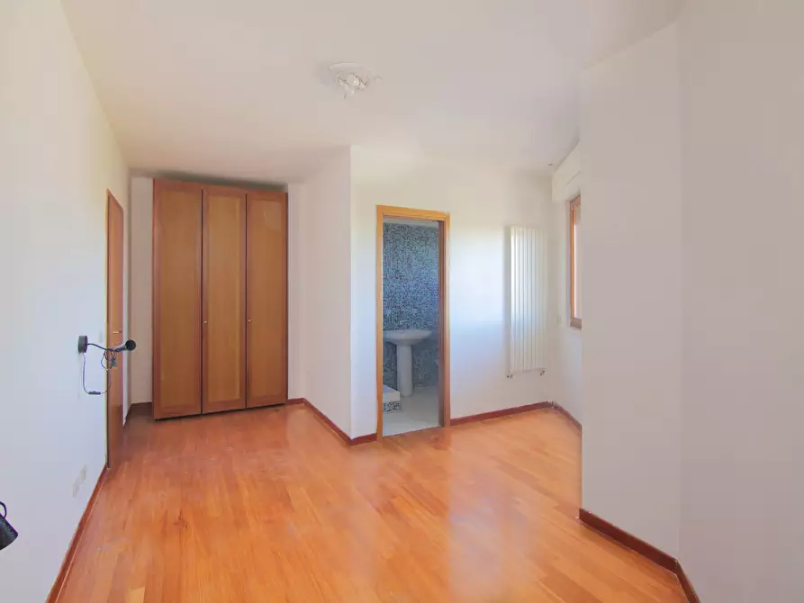 Immagine 14 di Appartamento in vendita  in Via Zanotti Bianco 15 a Roma