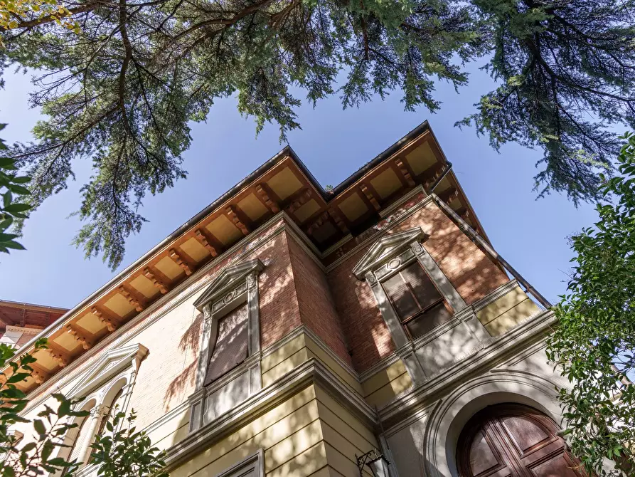 Immagine 7 di Villa in vendita  in Viale Luigi Chiavellati 16 a Foligno