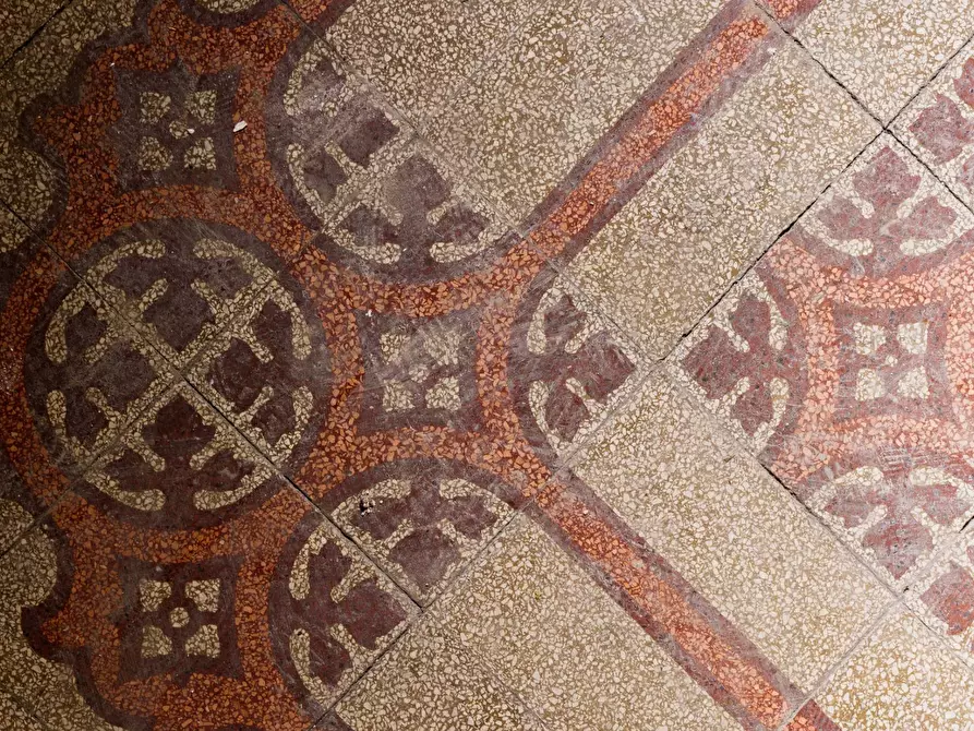 Immagine 18 di Villa in vendita  in Viale Luigi Chiavellati 16 a Foligno