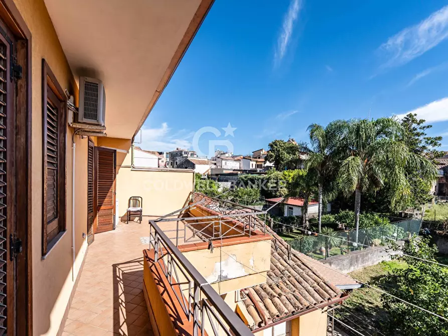 Immagine 2 di Appartamento in vendita  in via regina elena a Piedimonte Etneo