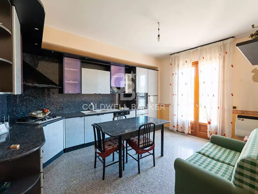 Immagine 50 di Appartamento in vendita  in via regina elena a Piedimonte Etneo