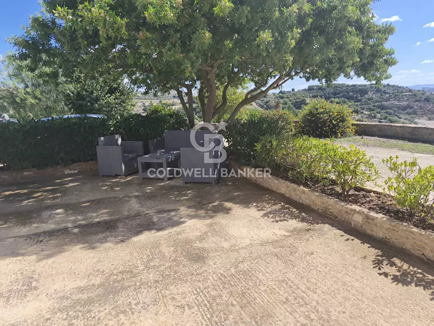 Immagine 6 di Villa in vendita  in contrada belladonna a Caltagirone