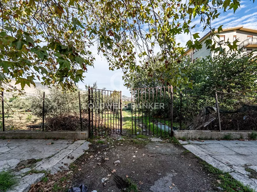 Immagine 2 di Terreno agricolo in vendita  in VIA LEONARDO DA VINCI a Palermo