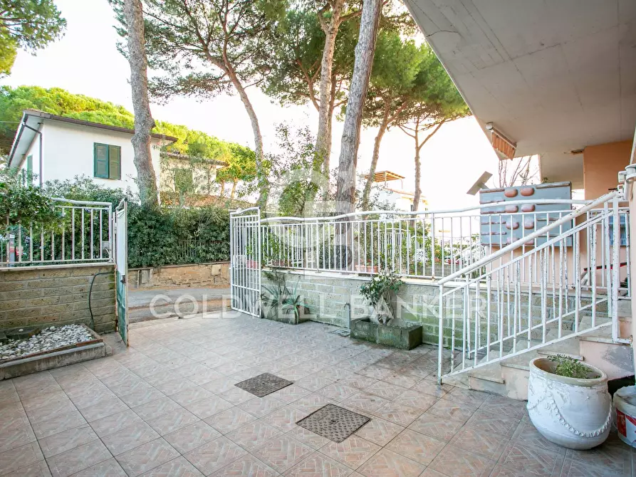 Immagine 6 di Appartamento in vendita  in Via Botticelli 5c a Santa Marinella