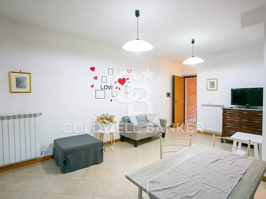 Immagine 11 di Appartamento in vendita  in Via Botticelli 5c a Santa Marinella