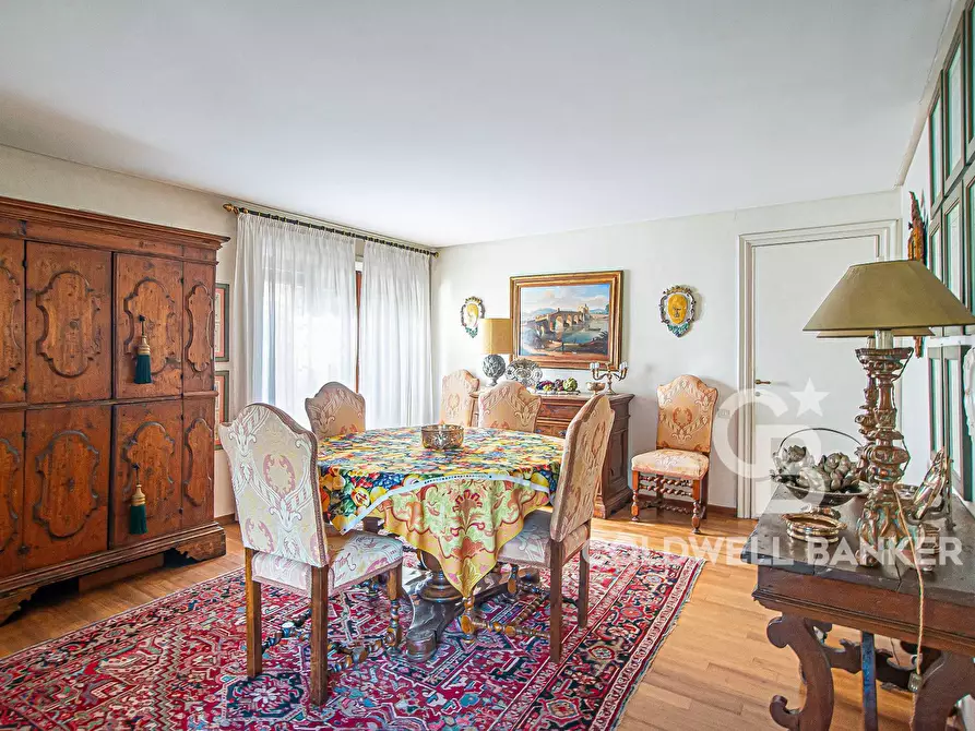 Immagine 14 di Appartamento in vendita  in Via Alessandro Fleming a Roma