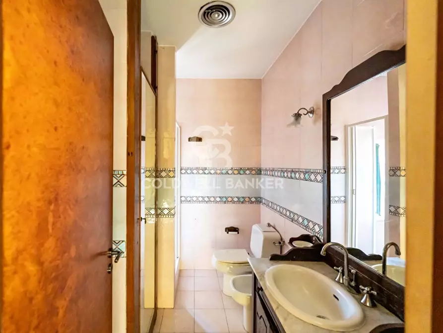 Immagine 15 di Appartamento in vendita  in Via Umberto 285 a Catania