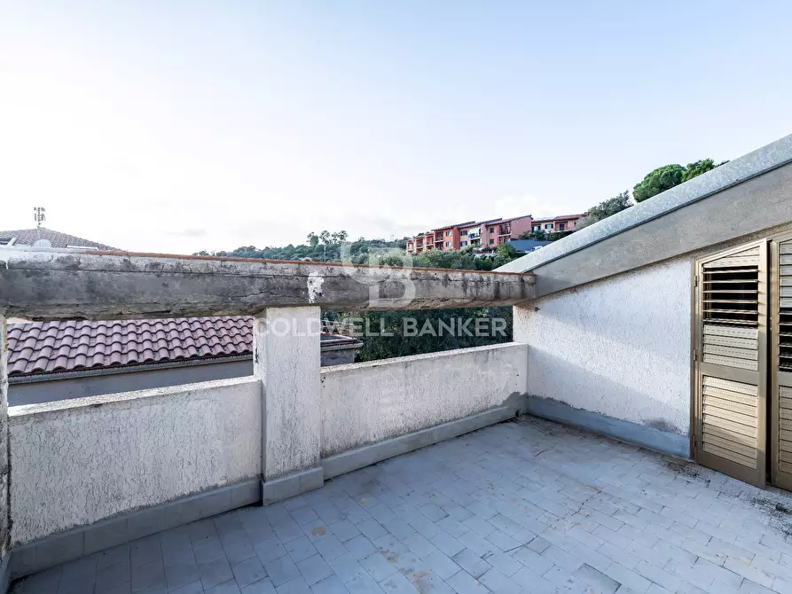 Immagine 1 di Attico in vendita  in Via Tripoli 83 a Aci Castello